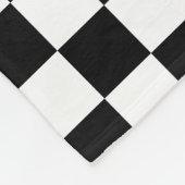 Schachbrettmuster in Schwarz und Weiß  Fleecedecke (Ecke)