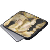 Schachfiguren auf der alten Weltkarte Laptopschutzhülle (Vorne Knopf)