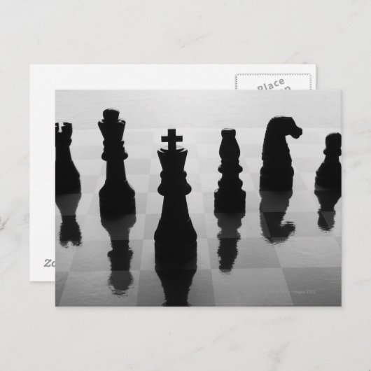 Schachfiguren auf Schachbrett in Schwarzweiß Postkarte (Vorne/Hinten)