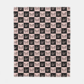 Schachiges rosa und schwarzes Schmetterlingsmuster Fleecedecke (Vorderseite)