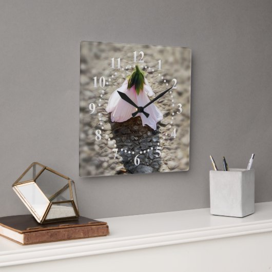 Schachpflaster-Blume Quadratische Wanduhr (Büro)