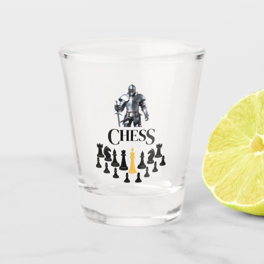 SchachRitter mit Schwert Schnapsglas (Vorderseite)
