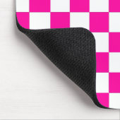 Schachrosa und Weiß Mousepad (Ecke)