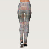Schachrotes und graues Grunge Chic Leggings (Rückseite)