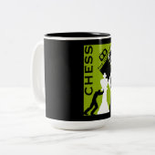 Schachspieler Zweifarbige Tasse (Vorderseite Links)