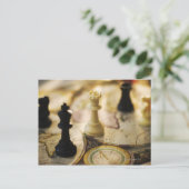 Schachstücke auf Weltskarte Postkarte (Stehend Vorderseite)