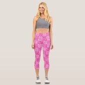 Schachte Liebe in Magenta und Weiß Capri Leggings (Vorderseite)