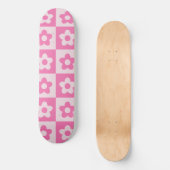 Schachte vorlegende Retro-Blume weiß und rosa Skateboard (Vorderseite)