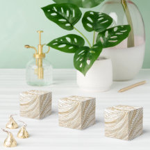 Schachtel für das Design von Gold und Weiß