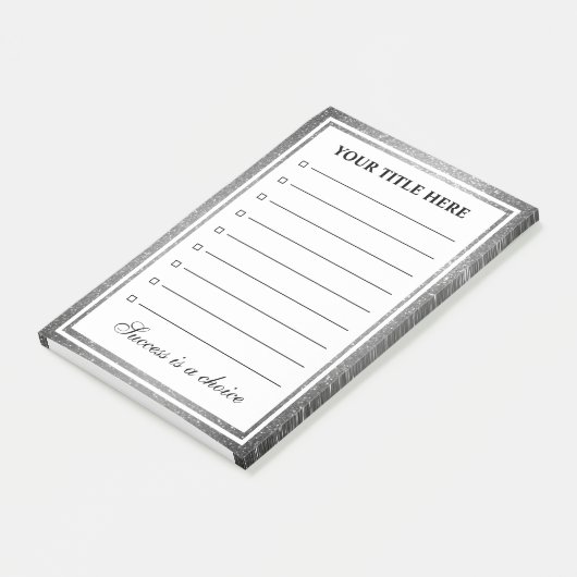 Schachtel mit glamourösem funkelnd silberfarbenem post-it klebezettel (angewinkelt)