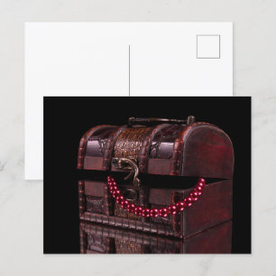 Schachtel mit Schätzen Postkarte