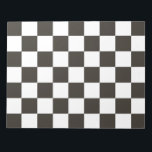 Schachtel (Schwarz und Weiß) (Muster des Schachbre Notizblock<br><div class="desc">Dieses Design verfügt über eine schwarz-weiße Schachflagge, die typischerweise im Motorsport verwendet wird, um das Ziel anzuzeigen. Die Flagge wird oft mit dem Gewinner eines Rennens in Verbindung gebracht, da sie die ersten sind, die an der Schachflagge vorbeifahren. Das Muster kann auch durch ein Schachbrett beeinflusst werden, das zum Spielen...</div>