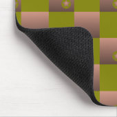 Schachtelmuster in braun und olivgrün mousepad (Ecke)
