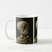 Schädel des Skeletts mit brennender Zigarette, Van Kaffeetasse (Links)