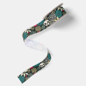 Schädel in Blume Satinband (Rückseite)