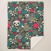 Schädel in Blume Sherpadecke (Vorderseite)