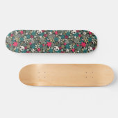 Schädel in Blume Skateboard (Horizontal)
