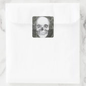 Schädel in schwarz quadratischer aufkleber (Tasche)