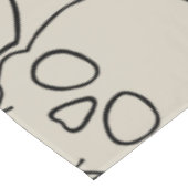 Schädel - Knochen weiß und schwarz Tischdecke (Schrägansicht)