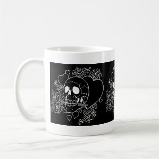 Schädel-Liebe - Schädel, Rosen und Herzen durch Al Kaffeetasse