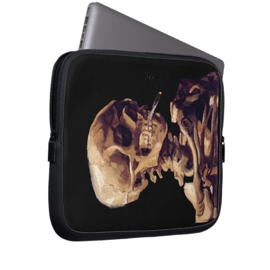 Schädel mit einer brennenden Zigarette durch Van Laptopschutzhülle (Vorne Rechts)