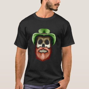 Schädel mit grünem Hut und rotem Bart für St Patri T-Shirt