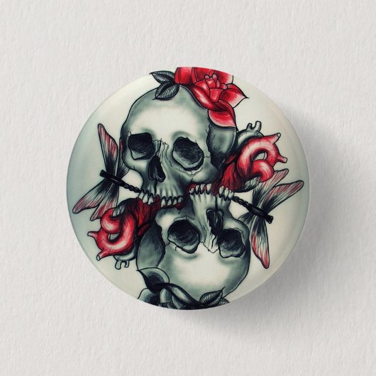 Schädel mit Rosen und Libellen-rundem Knopf Button (Vorderseite)