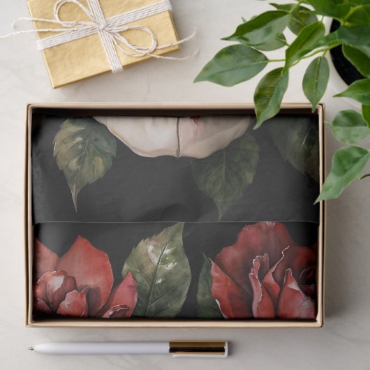 Schädel mit Rote Rosen Seidenpapier (Geschenk)