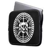 Schädel mit Schwertern Laptopschutzhülle (Vorderseite Links)