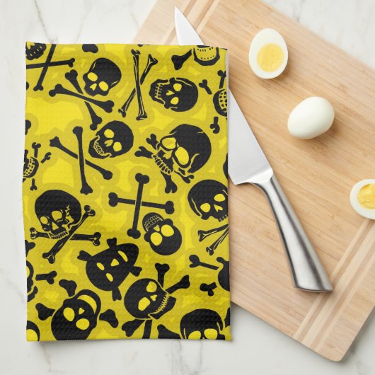 Schädel u. Knochen-Muster Handtuch (Viertel Falte)