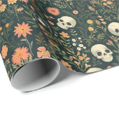 Schädel und Blume Grünes Halloween Geschenkpapier (Rolleneckpunkt)