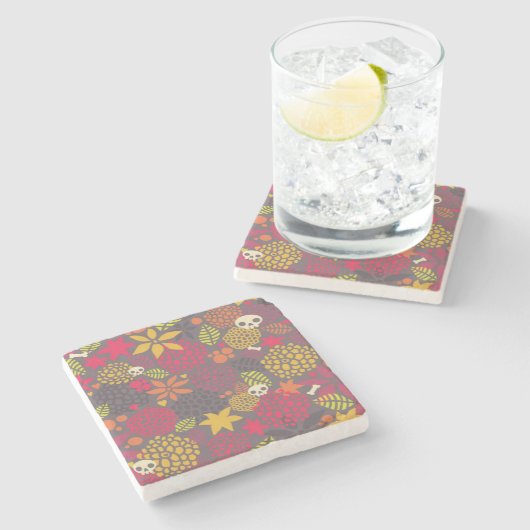 Schädel und Blumen Steinuntersetzer (Seitenansicht)