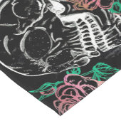 Schädel und dunkle Rose | Funky Glam Ombre Grunge Kurzer Tischläufer (Ecke)