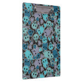 Schädel und Herzen auf schwarzem Hintergrund 2 Klemmbrett (Rechts)