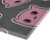 Schädel und Herzen auf schwarzem Hintergrund Schneidebrett (Ecke)