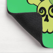 Schädel und Kleeblätter Mousepad (Ecke)
