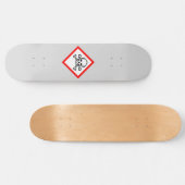 Schädel- und Krebsobensymbol Skateboard (Horizontal)