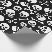 Schädel und Kreuzknochen Geschenkpapier (Ecke)