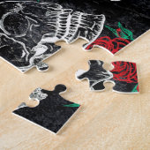 Schädel und Rote Rosen | Modern Gothic Glam Grunge Puzzle (Seite)