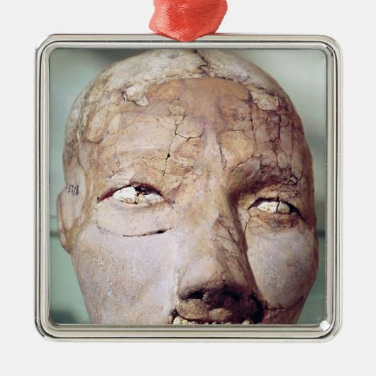 Schädel, von Jericho, 7000-6000 BC Silbernes Ornament (Vorne)