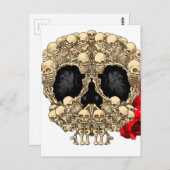 Schädeldesign - Pyramide von Schädeln und Rose Postkarte (Vorne/Hinten)