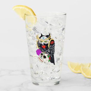 Schädelhuhn und Schädel Glas