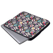 SchädelSet. Nahtloses Muster mit flachem Design vo Laptopschutzhülle (Vorne Knopf)