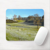 Schafe im frostigen Tal Mousepad (Mit Mouse)