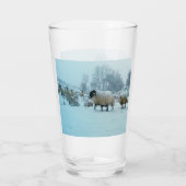 Schafe im Schnee Winterlandschaft Glas (Rückseite)