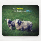 Schafe mit Lamm auf Graswiese Mousepad (Vorne)