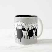 Schafe Zweifarbige Tasse (VorderseiteRechts)