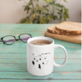 Schafschaf, der handstehende Schafherde macht Kaffeetasse