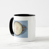 Schale ohne Fuß, stehendes Muse, das den Lyre Tasse (Vorderseite Links)