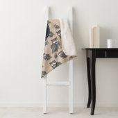 Schälmuster und Rustikales Holzmonogramm Sherpadecke (Beispiel)